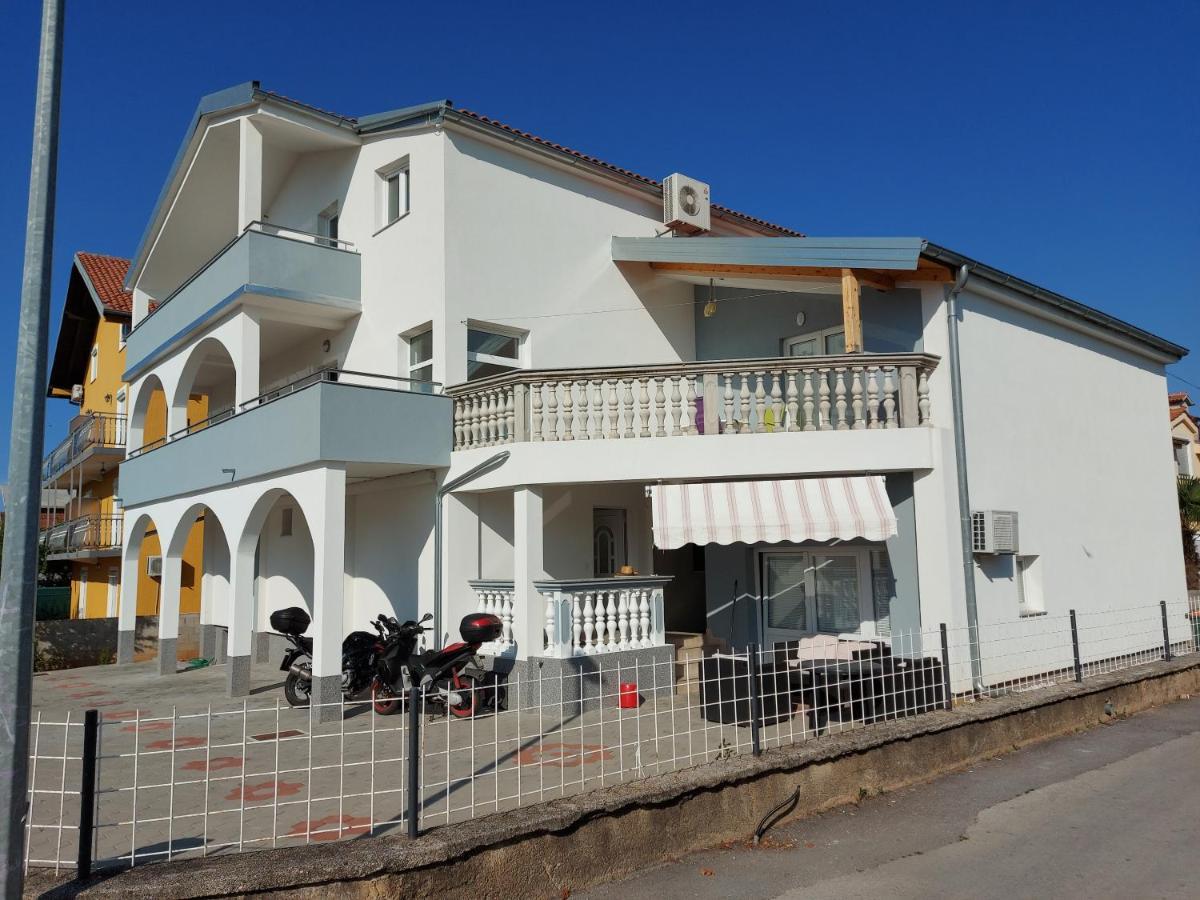Апартаменты Apartman Luka Водице Экстерьер фото